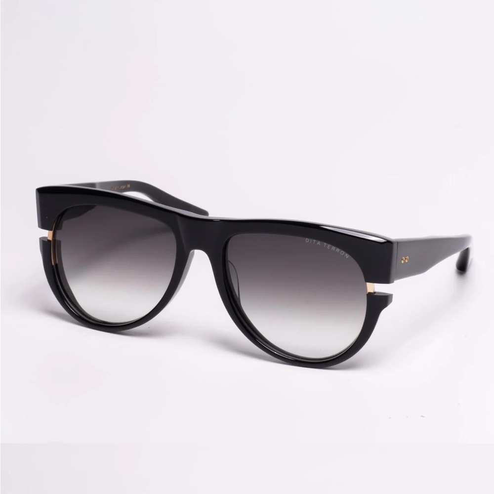 DITA Terron sunglasses-blk frames gray gradient 
57-18-145mm
